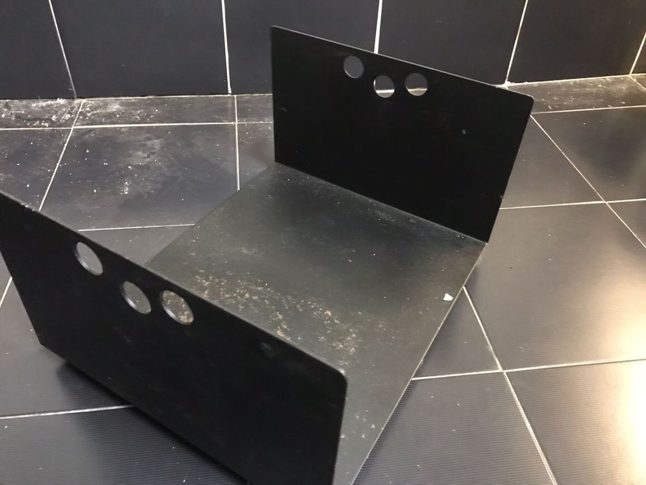 Stojak na drewno do kominka