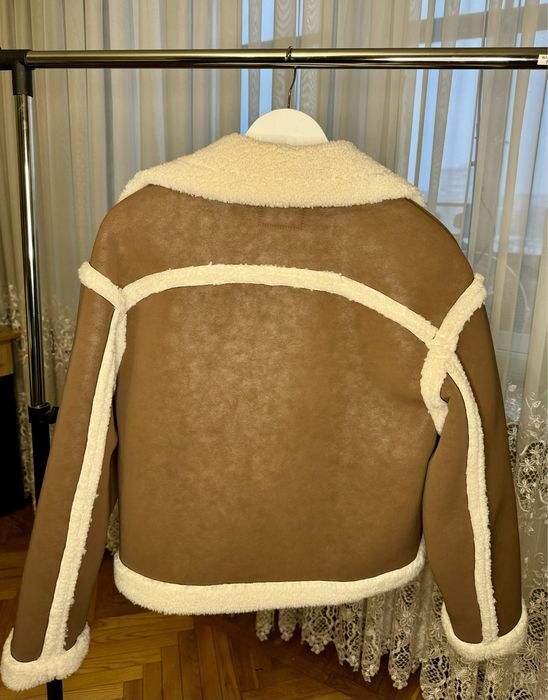 Жіноча куртка дублянка