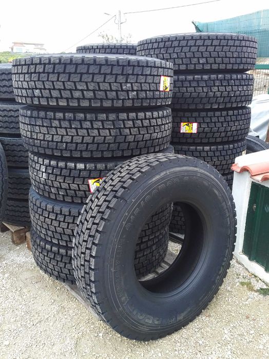 Pneus de camiao recauchutados 315/80R22.5 154/150K.