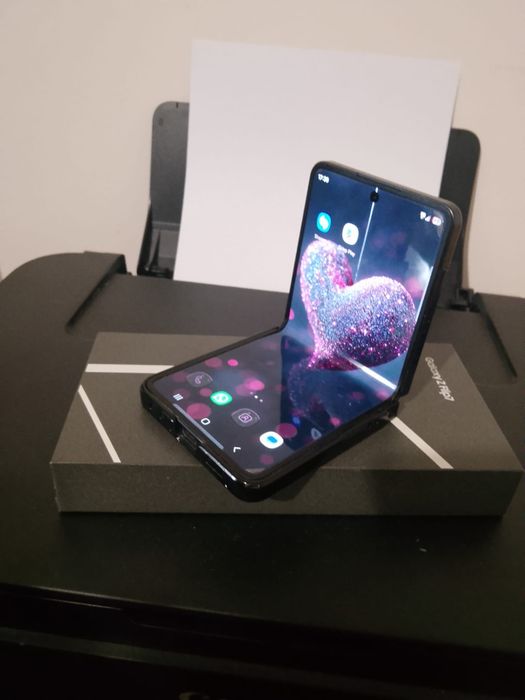 Samsung Galaxy Z Filip 7
