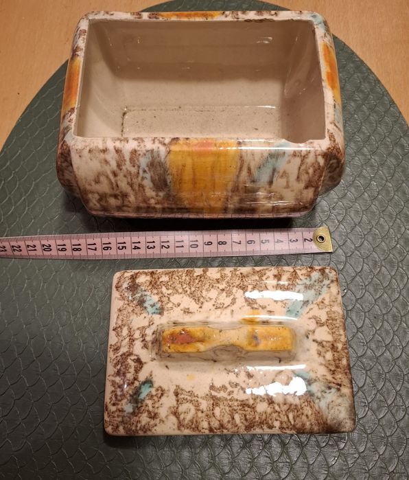 Szkatuła porcelanowa