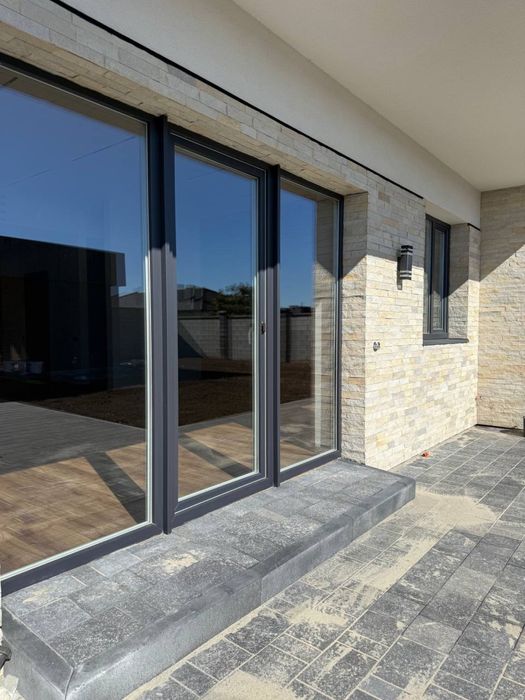 Продаж сучасного будинку на масиві Гармонія