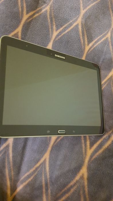Планшет Samsung Galaxy Tab4