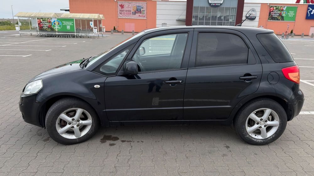 Suzuki sx4 1.6 benzyna 2009 rok