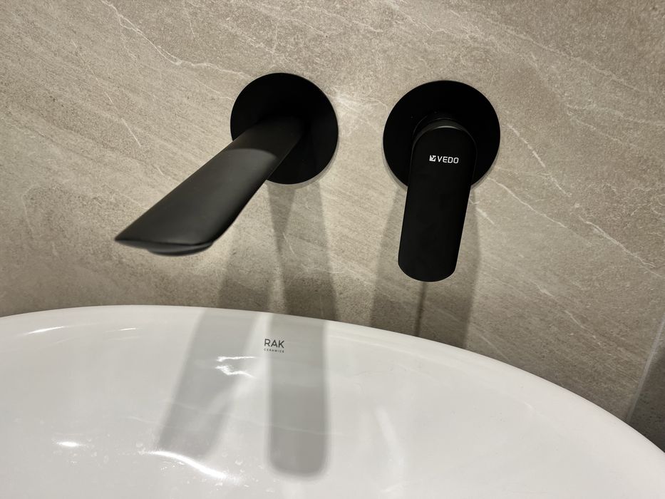 Bateria umywalkowa ścienna VBA5012/CZ Vedo