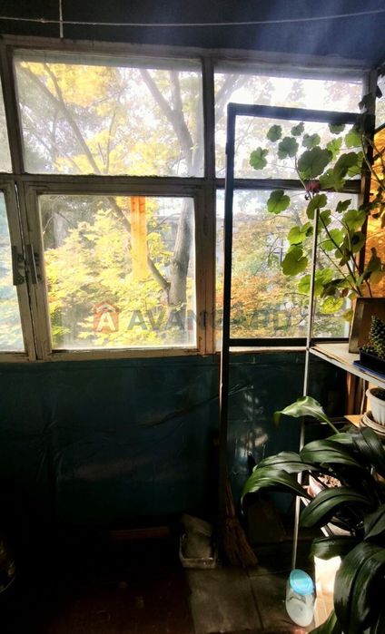 Продам 2 кімнатну з АГО