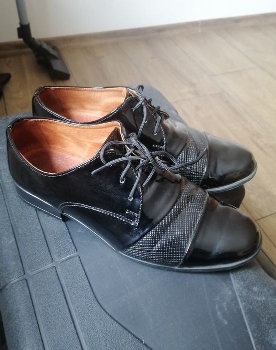 Buty eleganckie - na komunię świętą