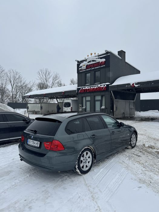 Bmw 3 series e91 2011