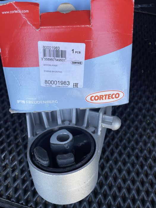 Продам подушки двигуна опель зафіра б