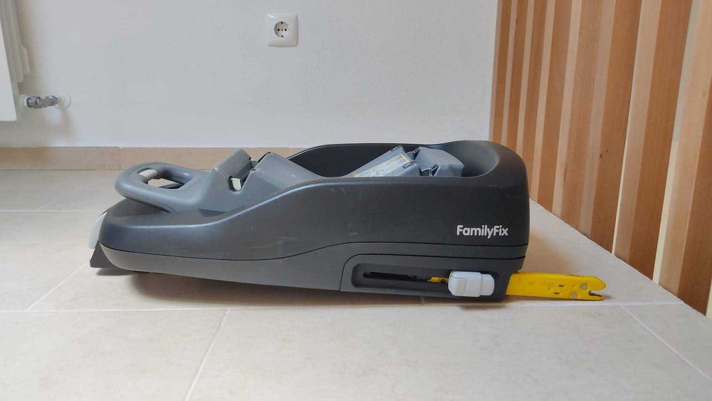 Cadeira Pearl BebeConfort com Base isofix rebatível