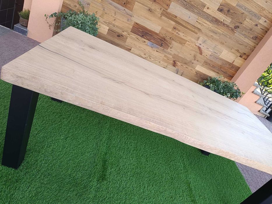 Stół dębowy DUŻY 210/107 cm.