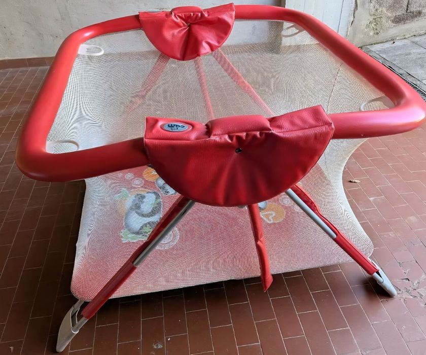 Kojec dla dzieci firmy Cam (Włochy)