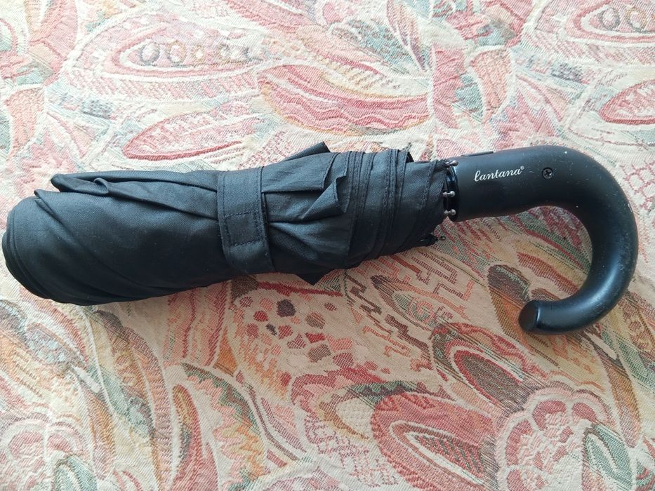 Chapéu de chuva preto Lantana