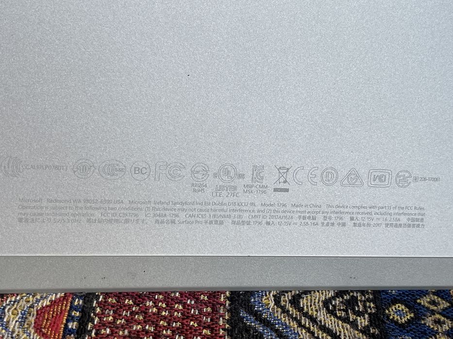 Microsoft surface pro 5