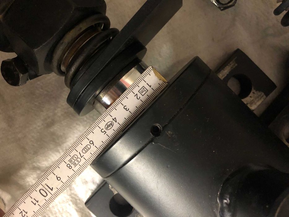 Siłownik ,cylinder hydrauliczny M-42 Jack cylinder 10 ton