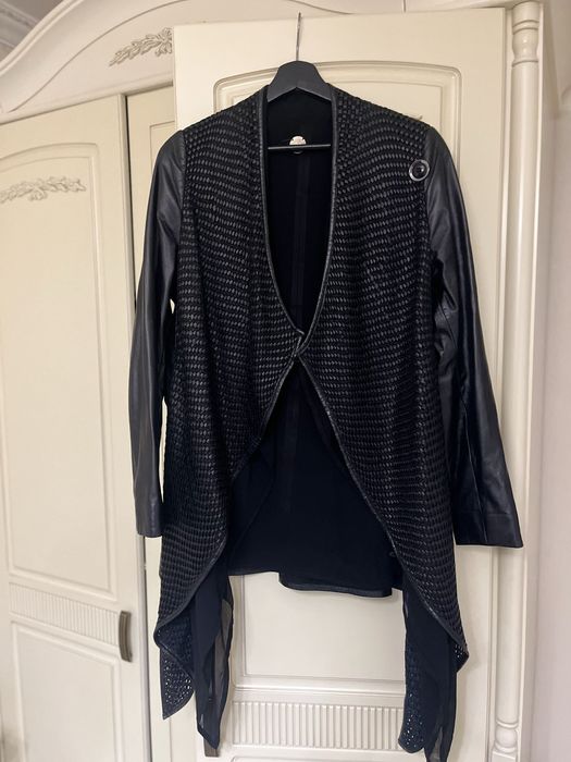 Кардиган натуральная кожа.