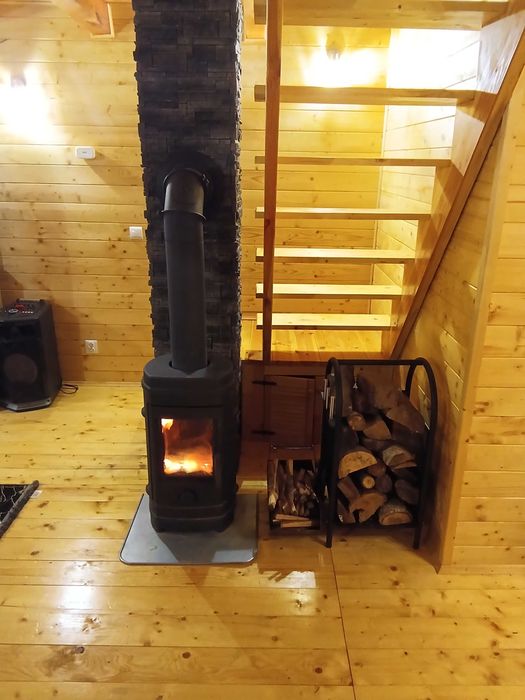 Domek z jacuzzi na wynajem w Komarówce gm. Sosnowica