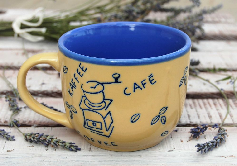 Kubek do kawy, na kawę, beżowo-niebieski, kamionka, ryty wzór 450 ml