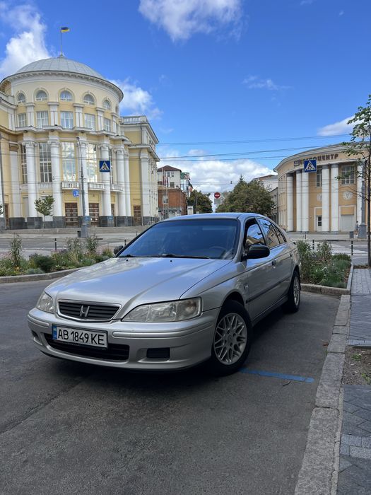 Honda accord 6 1.8 vtec