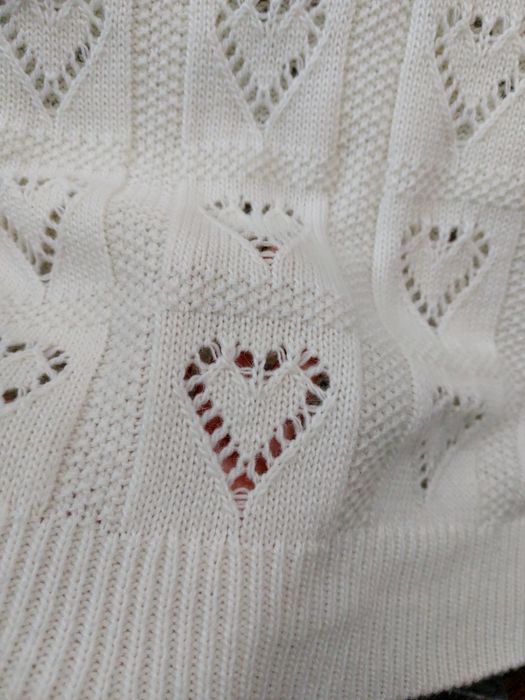 Білий светр сердечко, р.L