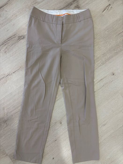 Лот жіночого одягу, жіночі штани, джинси, спідниця, плаття