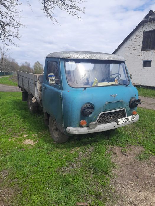 Продам бортовий УАЗ