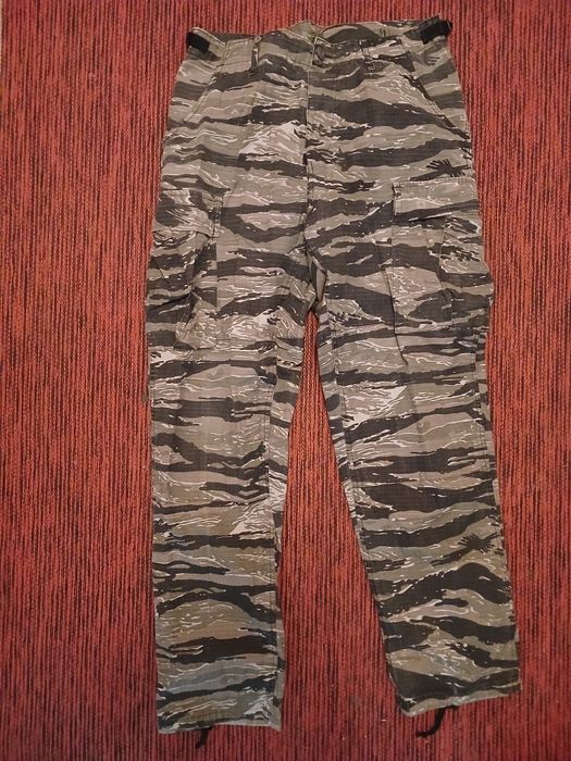 Камуфляжні  штани в камуфляжі tiger stripes,виробник MFH(розмір М-R).