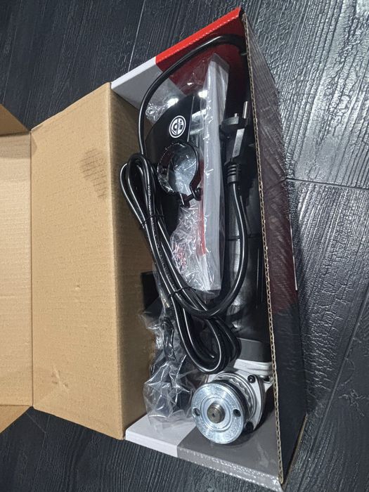 Szlifierka kątowa Wurth 1100W