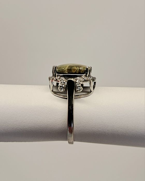 Серебряное кольцо 925 пробы с Серафинитом