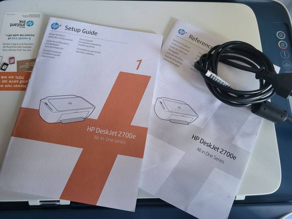 Impressora HP DJ2731e  com tinta