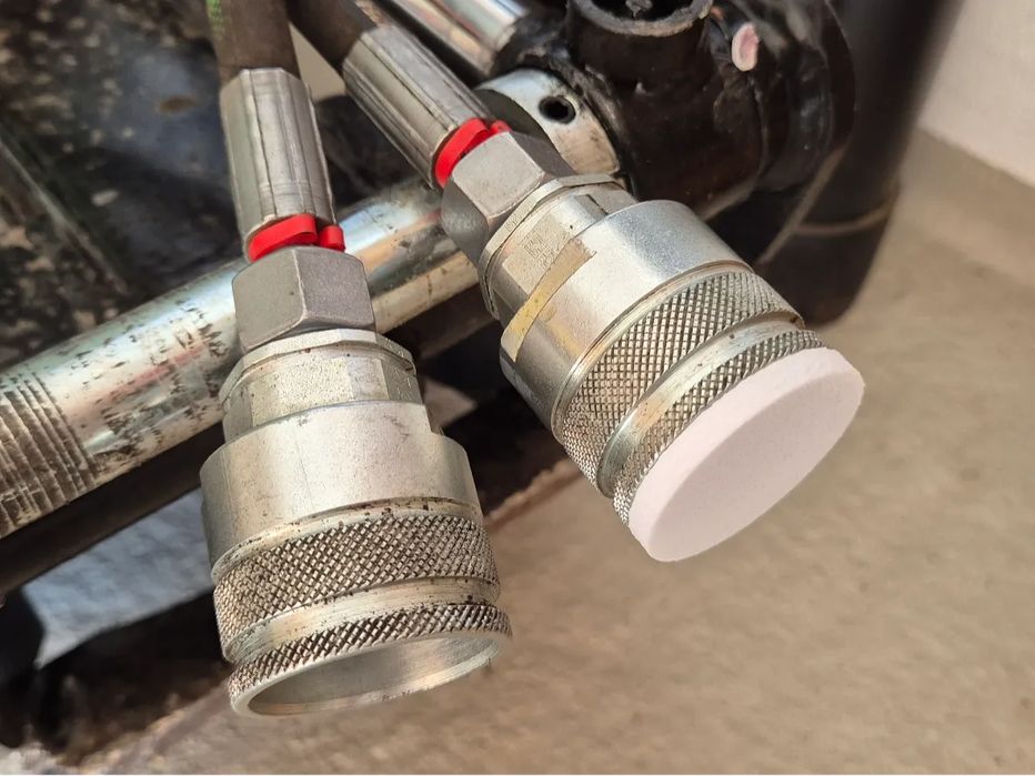 Dust Protection Cap for Hydraulic Coupling64585350669314120