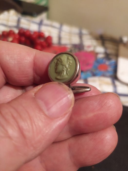 Мужские запонки.