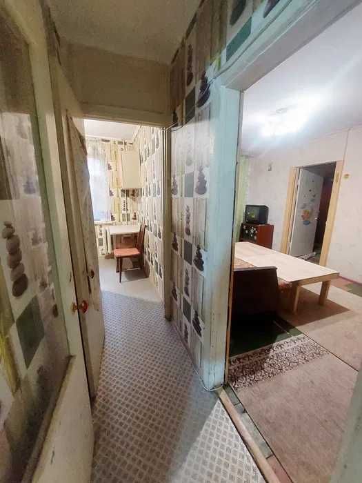 Срочно!Продам 2к кв. на пр.О.Поля(Кирова)!ост.Комбинат Игрушки!Торг!