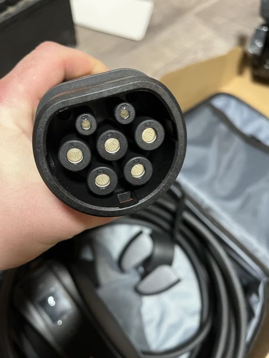 портативний зарядний пристрій для електромобілів Dé 11kW EV