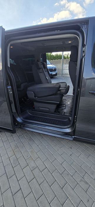 Wynajem Bus Opel  Zafira C Life (Vivaro)