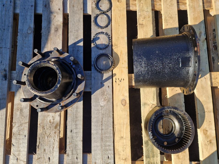 Most napędowy MAN F2000 środkowy 6x4 8x8