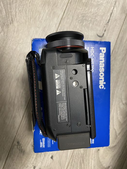 Panasonic HDC-HS700