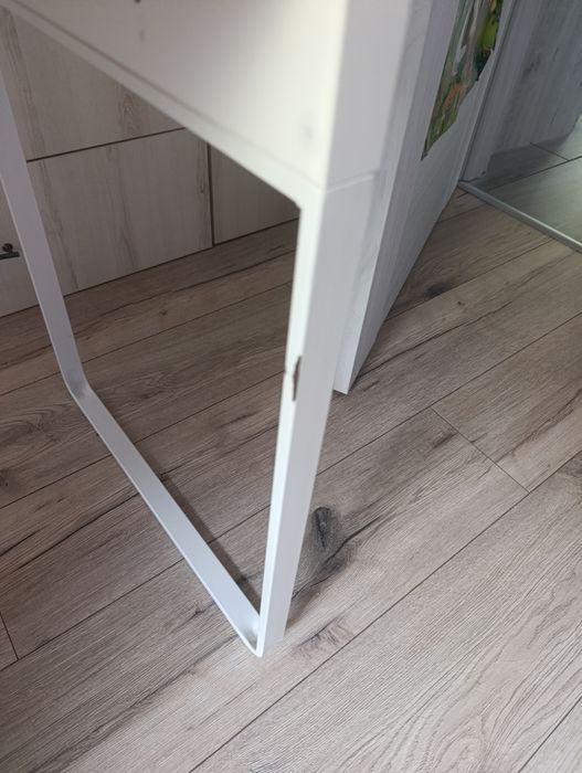 Biurko Ikea Micke białe  z nadstawka i wkładem do szuflady