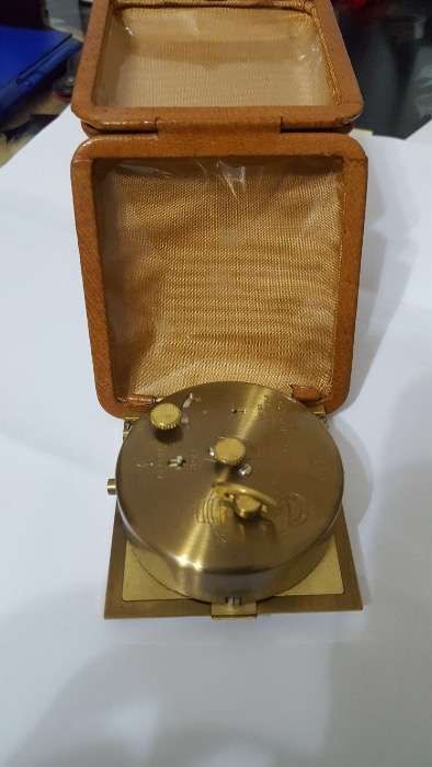 Relogio Cyma de Viagem/ Secretária