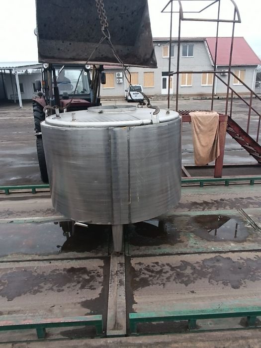Ванна 1000л,600л