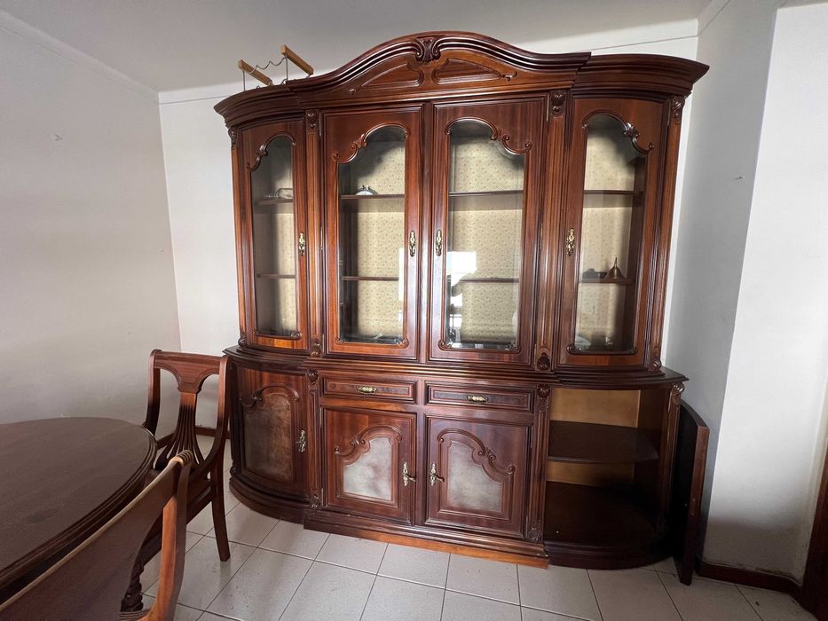 Cristaleira de 4 portas Mobiliário de Qualidade Móvel Grande