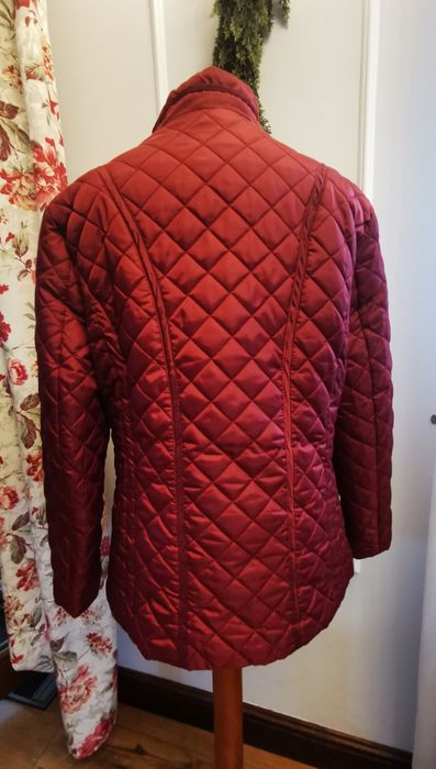 Kurtka pikowana, bordowa