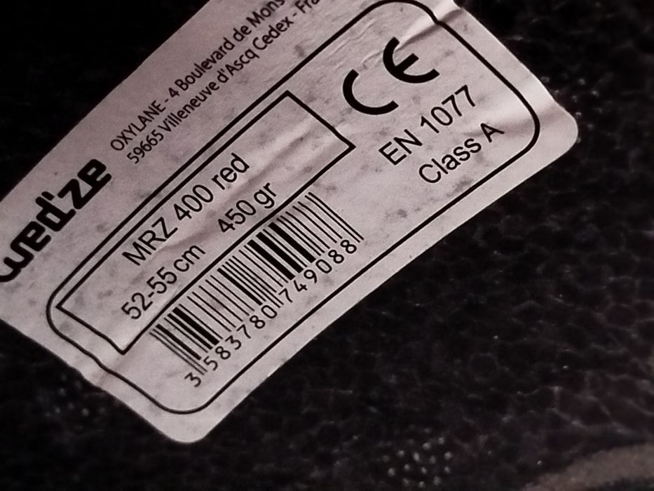 Decathlon Wedze kask ochronny do sportów zimowych