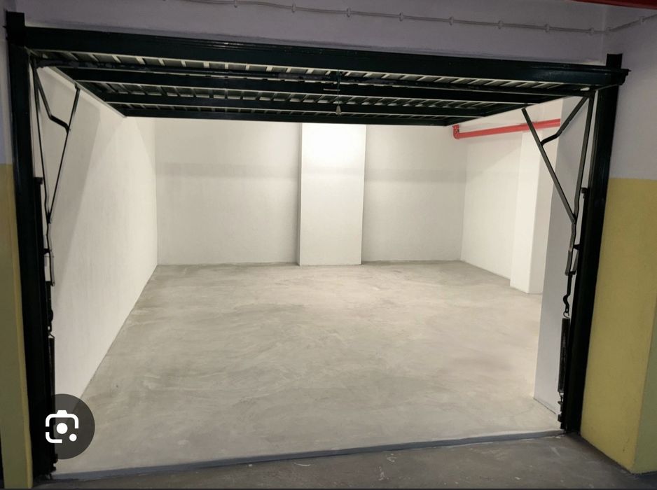 Arrendo Garagens fechadas Caldas da Rainha