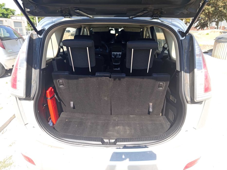 Mazda 5 de 7lugares
