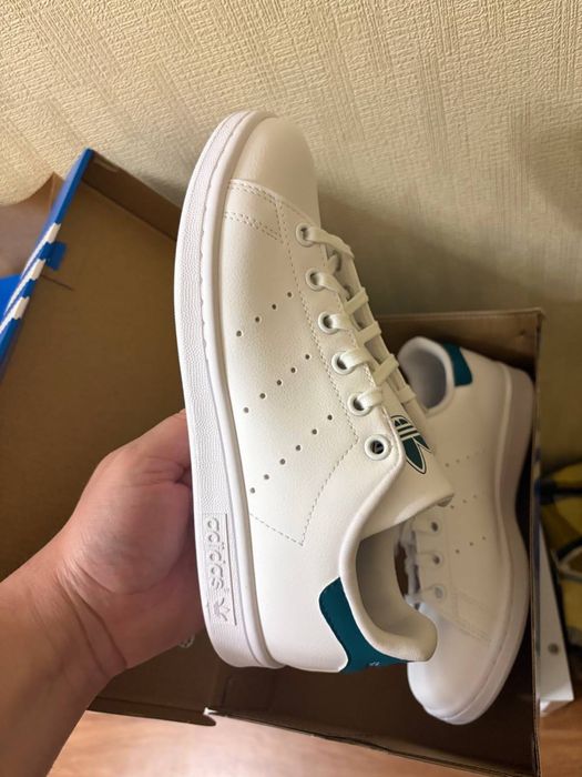 оригінальні adidas stan smith