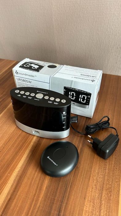 Soundmaster UR580SW UKW radiobudzik,