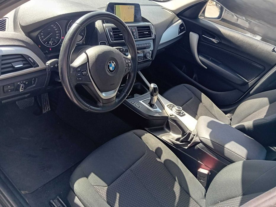 BMW 116 D c/auto ( pequeno sinistro )