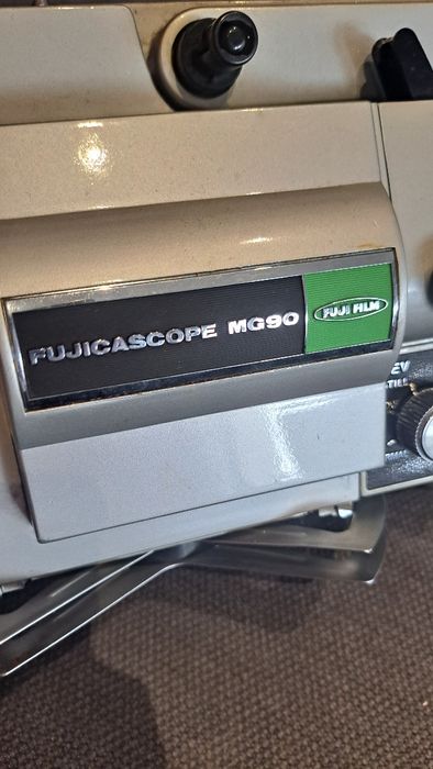 Projetor Fujicascope MG90