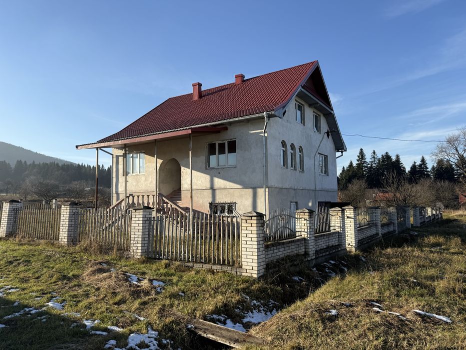 Продаж будинку с. Лоєва Надвірнянський р-н